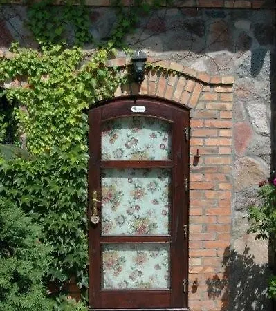 Allegorło Kwatera prywatna *